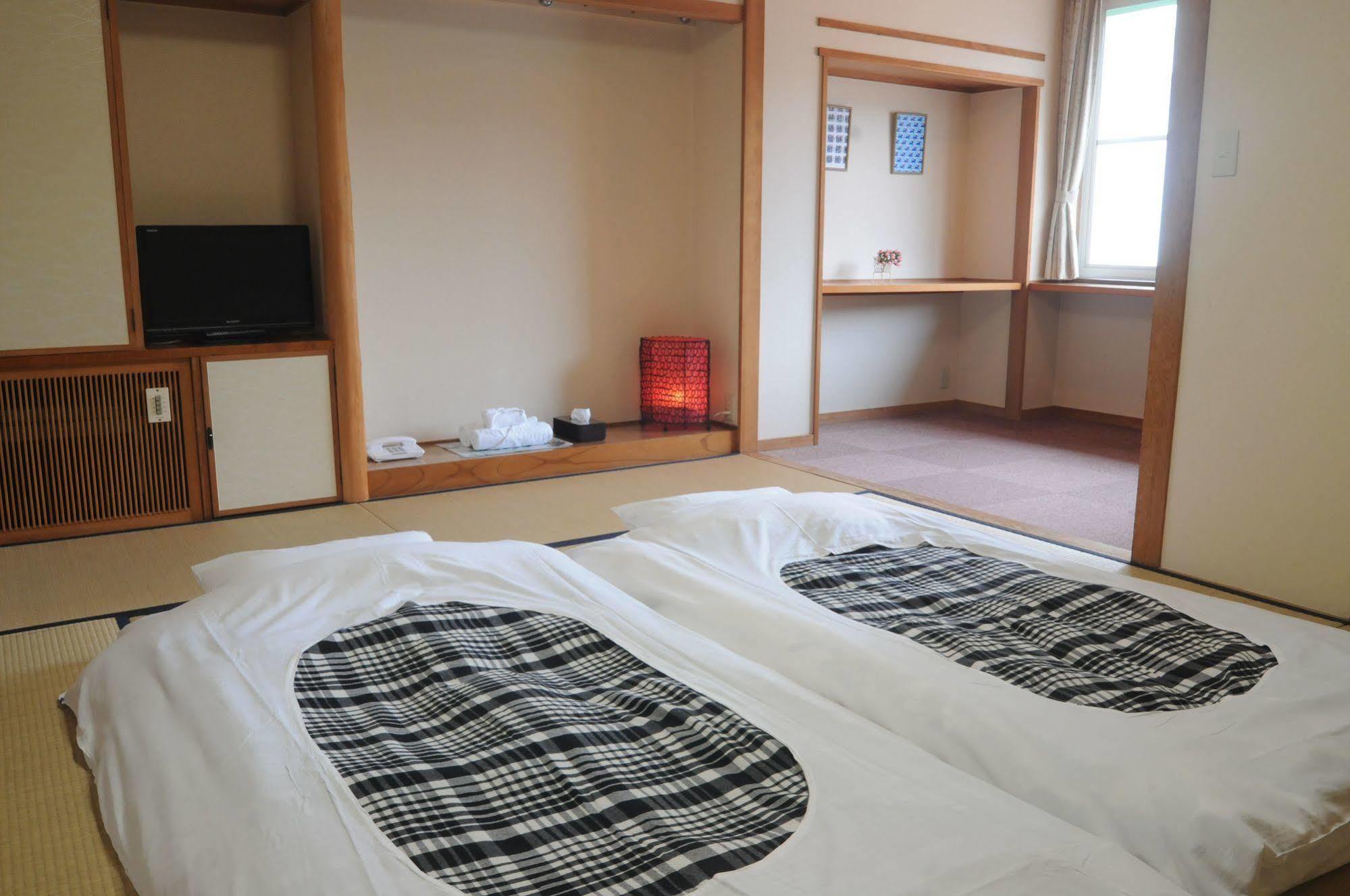 Hotel Bonfire Hakuba Exterior photo
