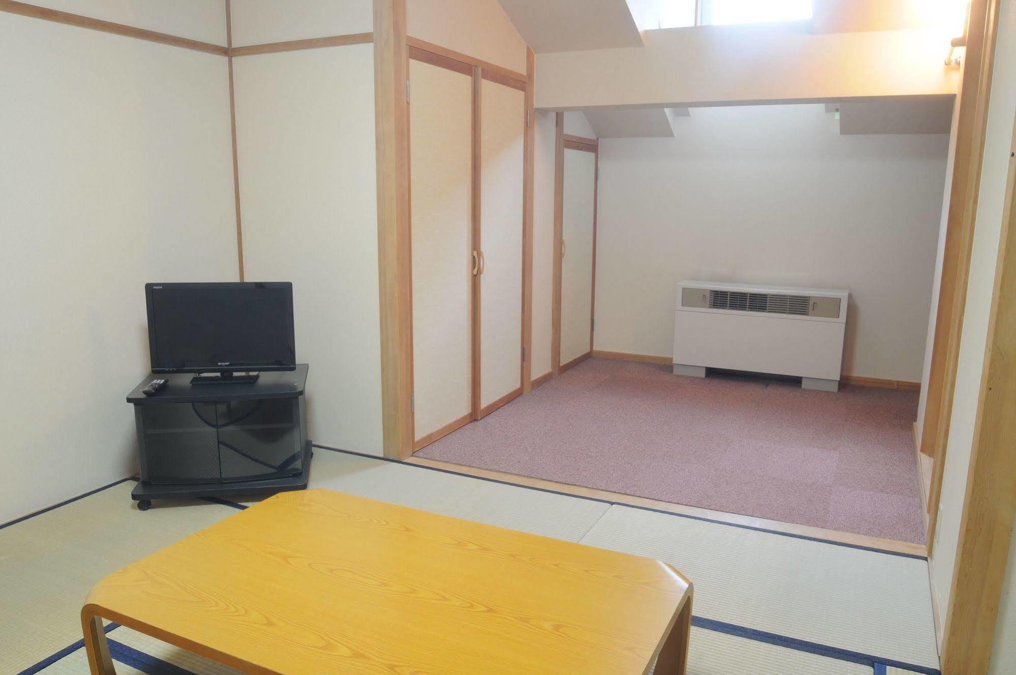 Hotel Bonfire Hakuba Exterior photo